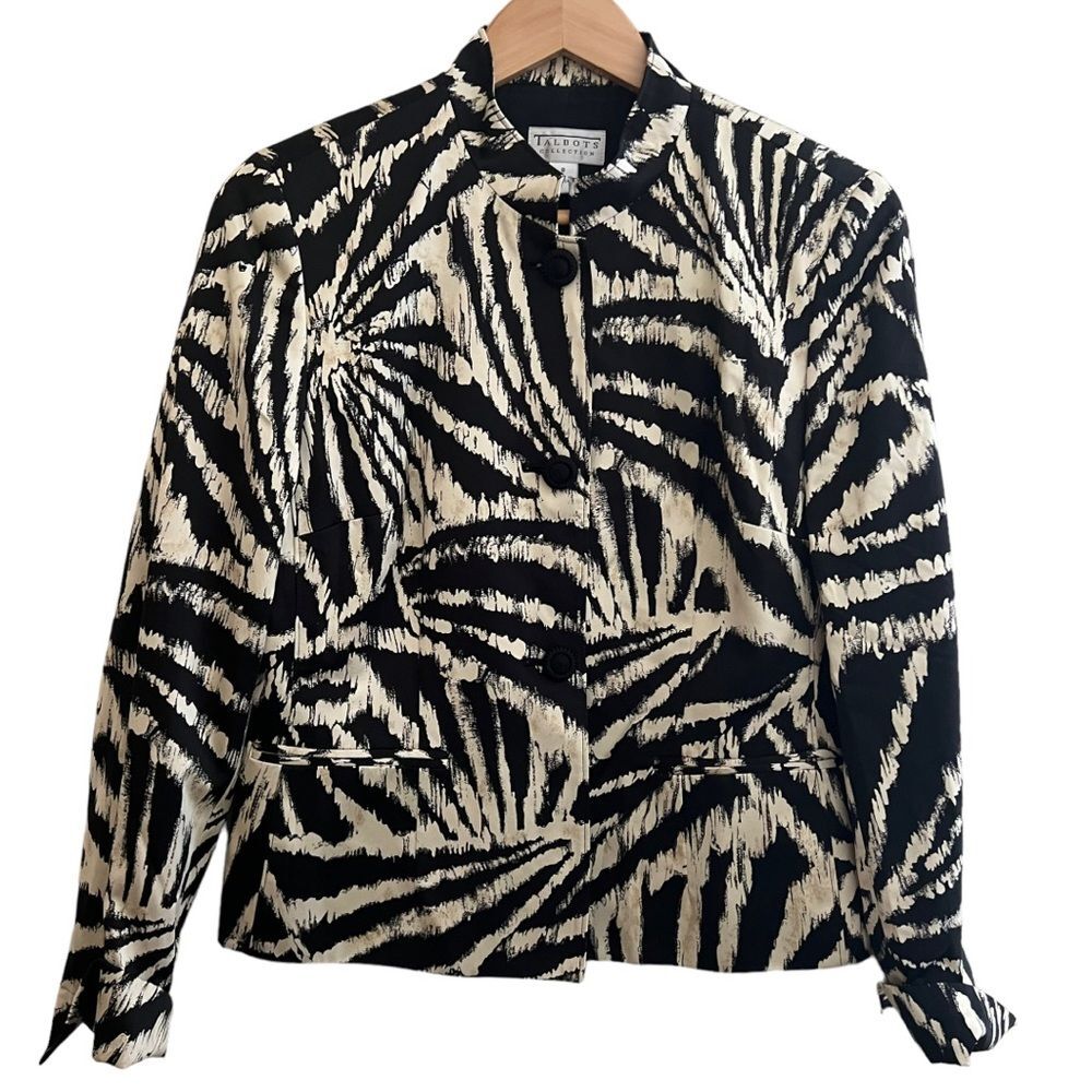 TALBOTS silk blend black/cream buttoned jacket women’s size 8 (medium) EUC